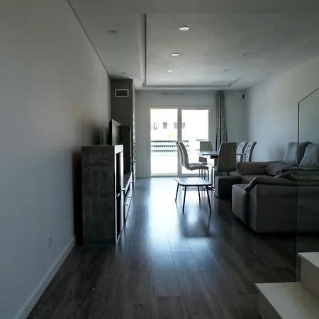 Moradia T4 بيت للعطل
